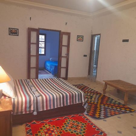 Riad Diwane Ouirgane Luaran gambar